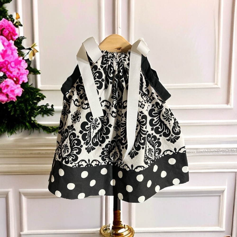 9 to 12 months pillowcase dress (black and white)